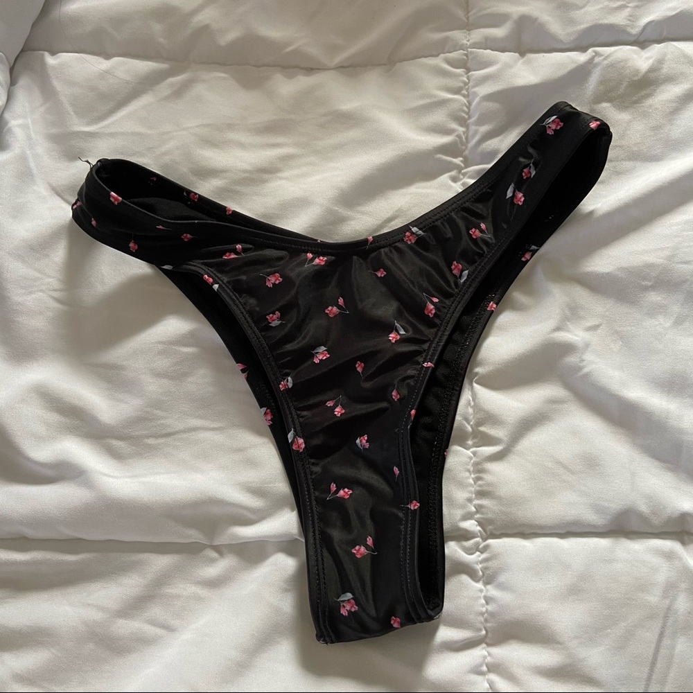 Bikini bottom